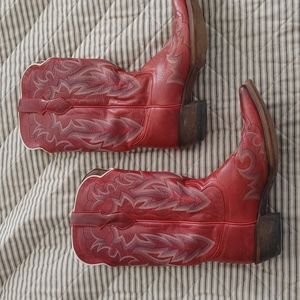 Red justin cowboy boots